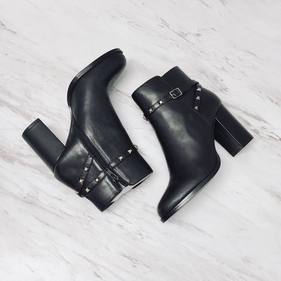 NWT Aldo Gold Studded Umalerith Boot Black - 7 - Picture 2 of 6